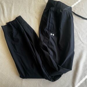 Under Armour Black Athletic Jogger Pants Size L Lightweight Training